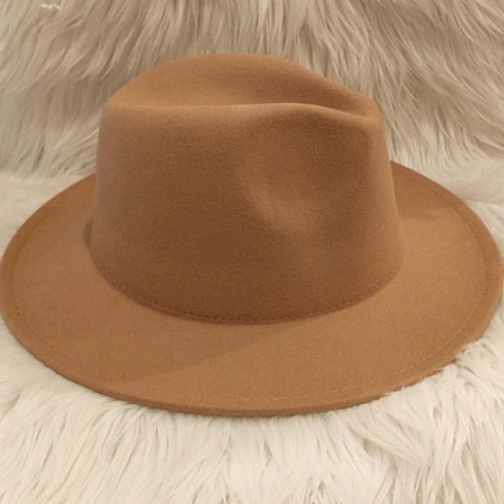 Fedora tan / beet